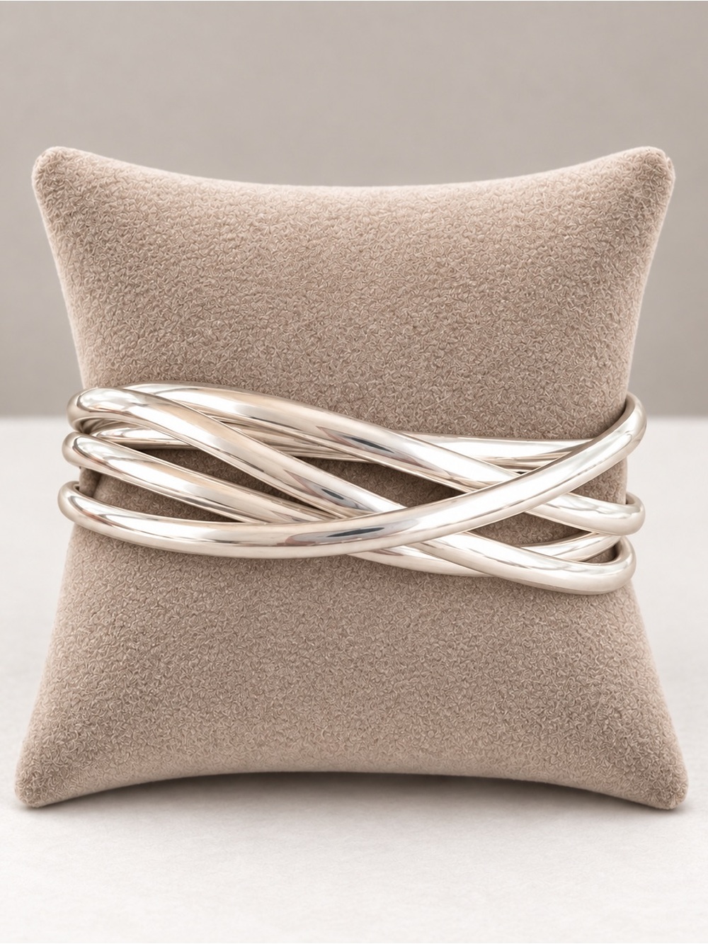 Premier Designs Silver Interlocking Rolling Rings Bracelet Fidget NWOT 63 mm 715